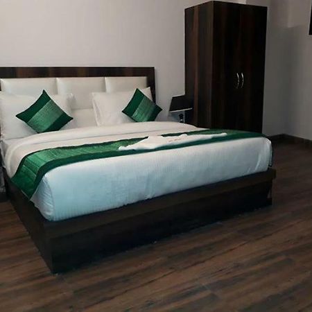 Hotel Sanca International Nuova Delhi Esterno foto