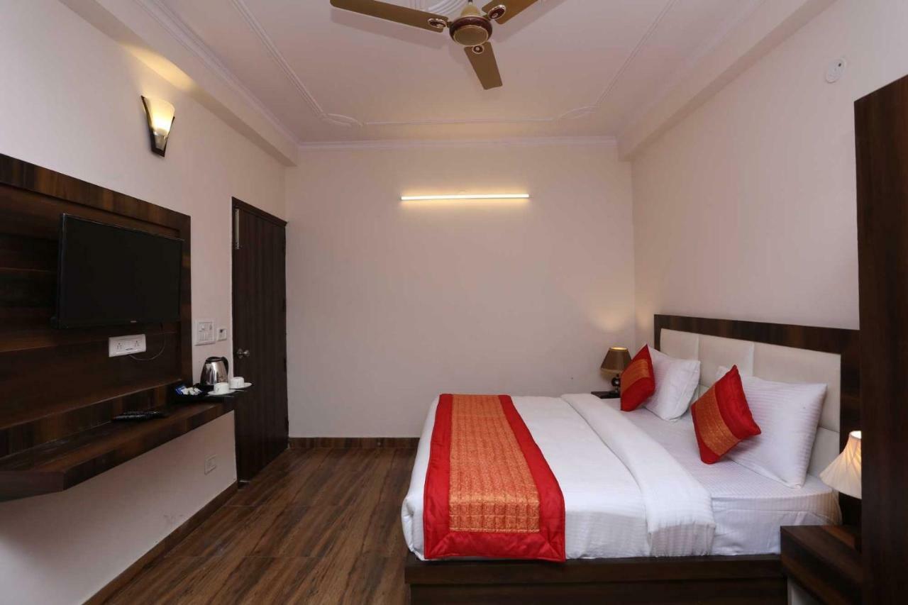 Hotel Sanca International Nuova Delhi Esterno foto